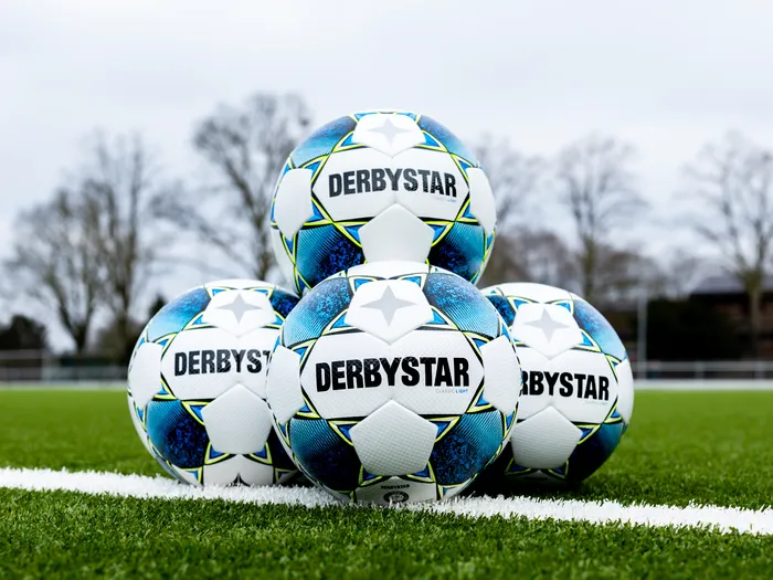 DERBYSTAR-089